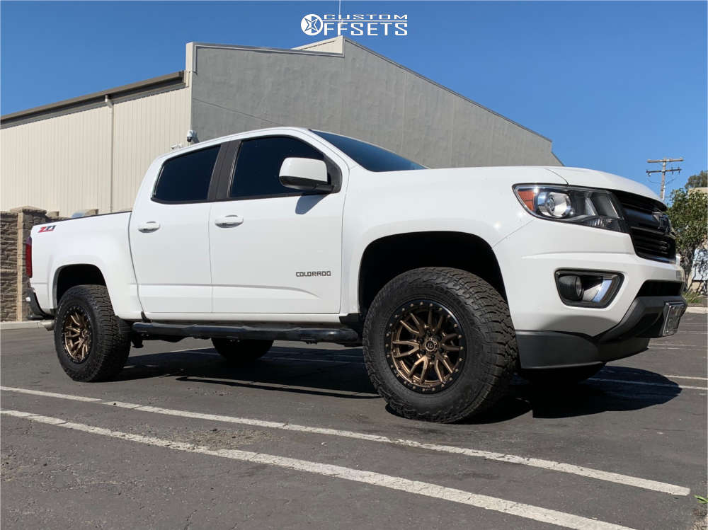 2018 Chevrolet Colorado with 17x9 1 Fuel Rebel and 265/70R17 Falken ...