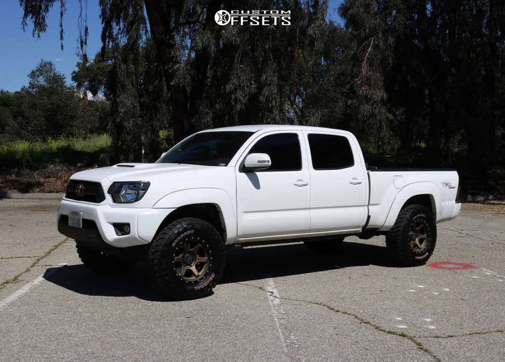 2013 Toyota Tacoma with 17x8.5 0 RRW RR2-V and 295/70R17 General ...