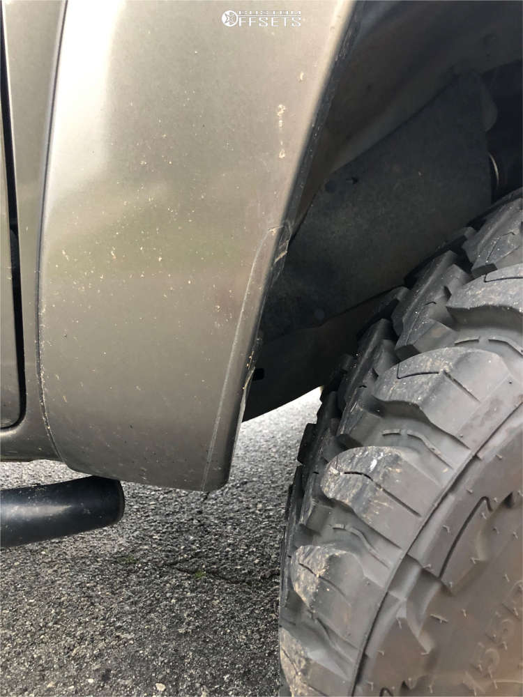 2009 Toyota Tacoma with 20x10 -19 Ballistic Rage and 295/55R20 Toyo ...