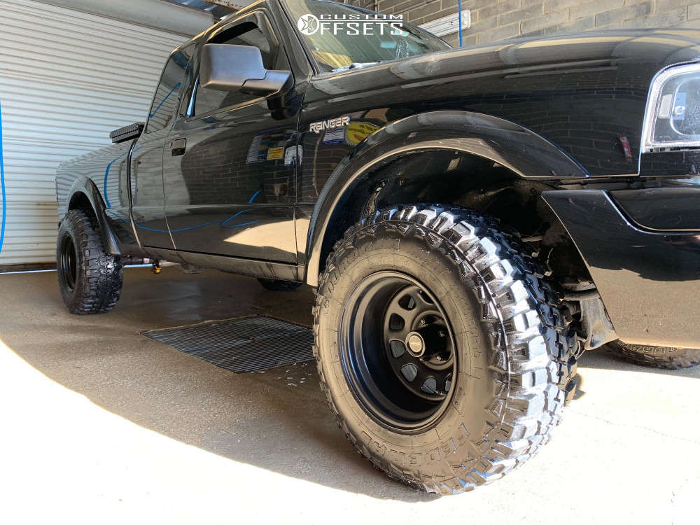 2003 Ford Ranger with 15x10 -44 Pro Comp Series 51 and 31/10.5R15 ...