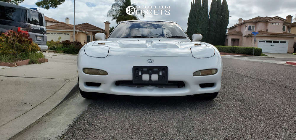 1992 Mazda RX-7 with 18x8.5 44 SSR Gtx01 and 235/40R18 Hankook Ventus ...