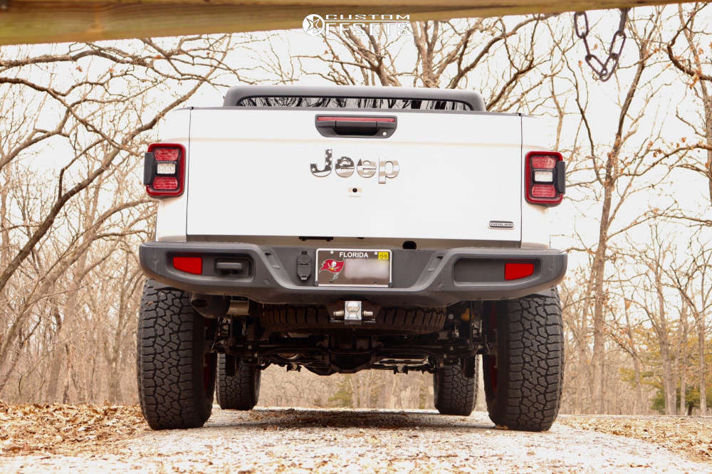 2020 Jeep Gladiator with 17x9 Fuel Zephyr and 285/75R17 Falken Wildpeak