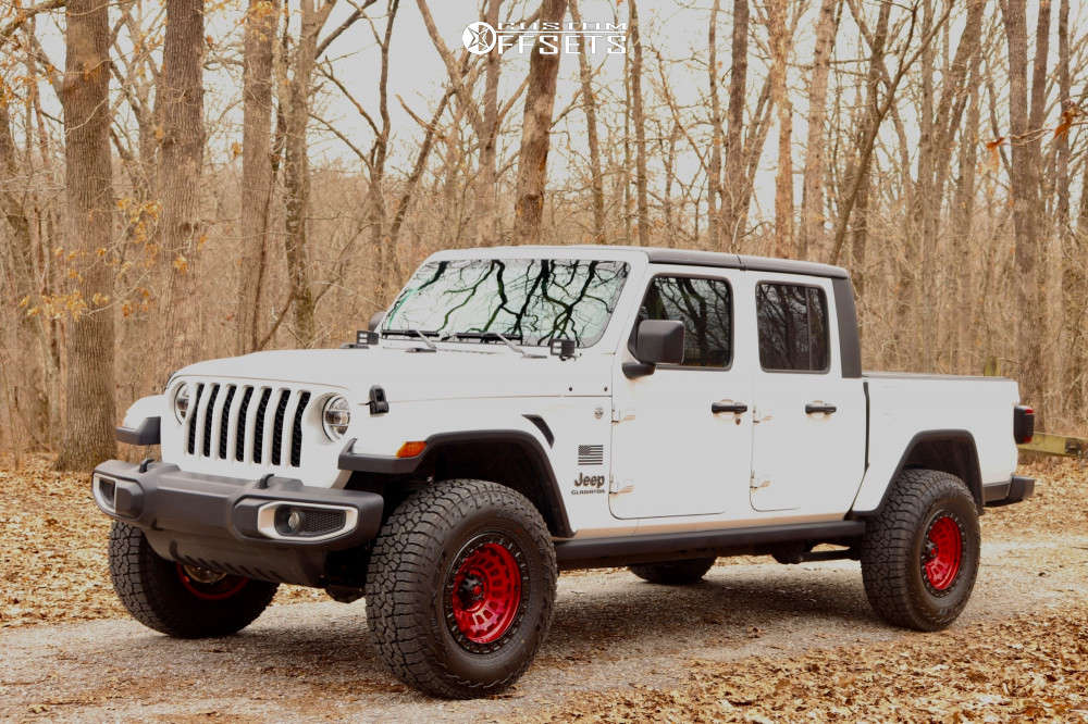 2020 Jeep Gladiator with 17x9 Fuel Zephyr and 285/75R17 Falken Wildpeak