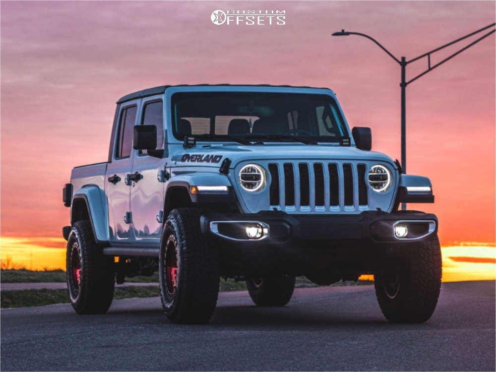 2020 Jeep Gladiator with 17x9 Fuel Zephyr and 285/75R17 Falken Wildpeak