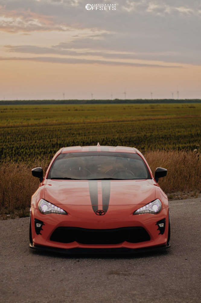 2017 Toyota 86 with 18x9.5 35 Aodhan DS02 and 215/40R18 Achilles