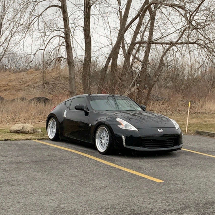 2015 Nissan 370Z with 19x9.5 22 Aodhan Ah02 and 255/35R19 Firestone