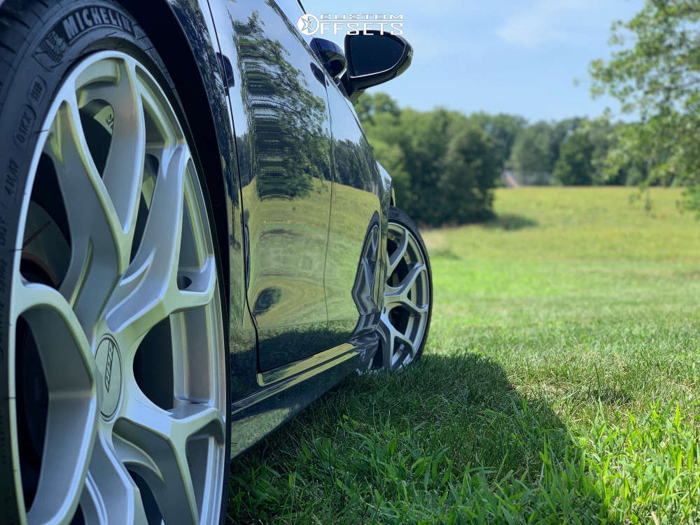 2016 Volkswagen Golf R with 19x8.5 45 APR A01 and 235/35R19 Michelin ...