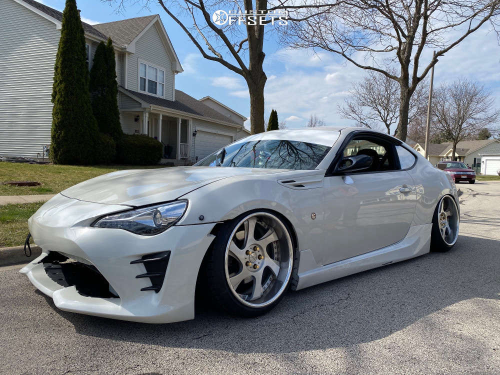 998952-1-2017-86-toyota-base-