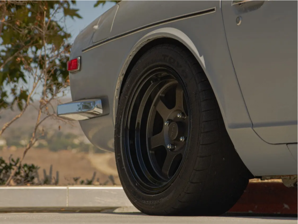 1449366-10-1974-260z-nissan-