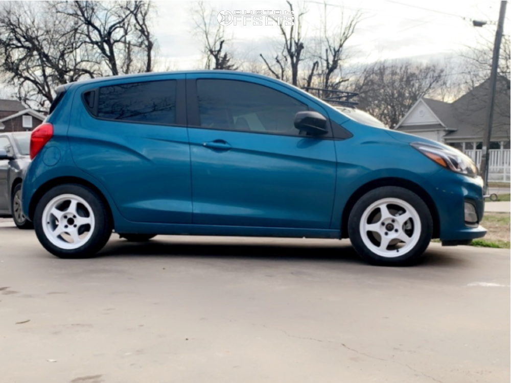 1546098-1-2019-spark-chevrolet