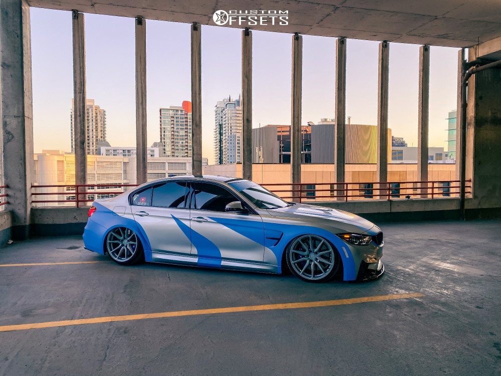 2018 BMW M3 with 20x9.5 16 Vossen Hf3 and 255/35R20 Yokohama Advan
