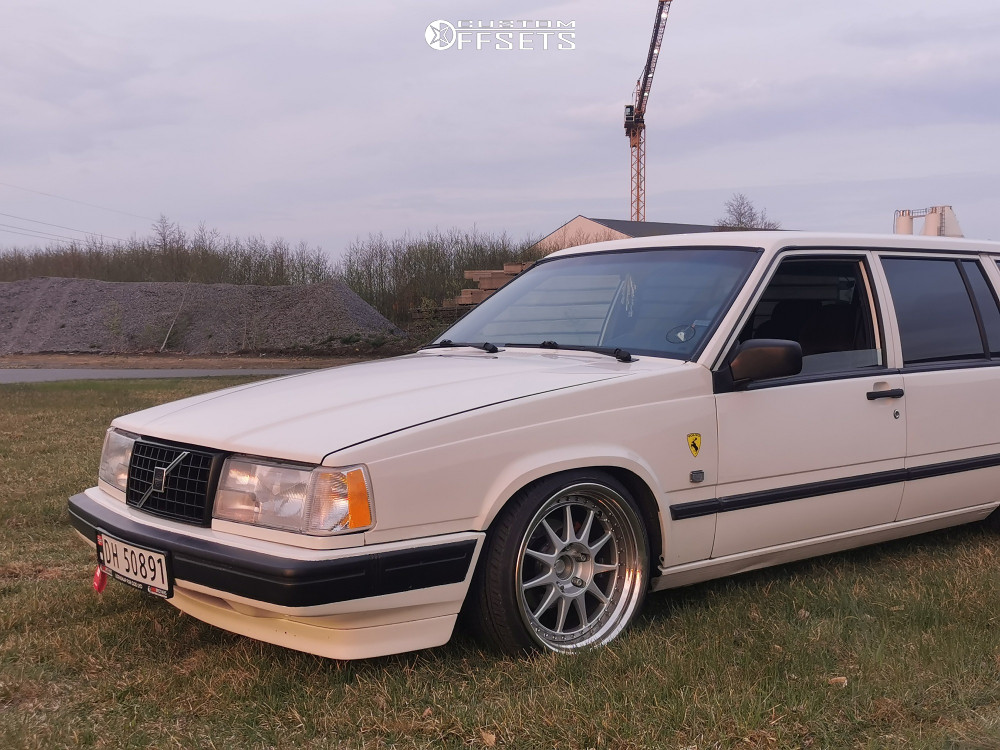 1995 Volvo 940 with 18x9 20 OZ Racing Hartge and 215/35R18 Nordexx