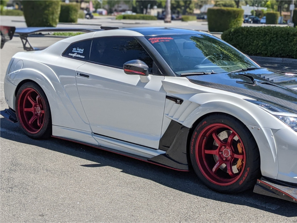 1717275-1-2016-gt-r-nissan-