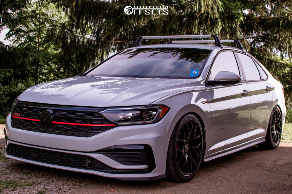 1742107-1-2019-jetta-