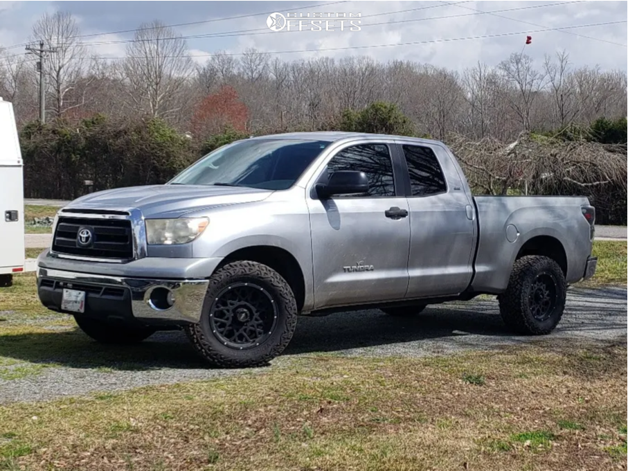 2012 Toyota Tundra with 18x9 12 Vision Rocker and 33/12.5R18 Venom