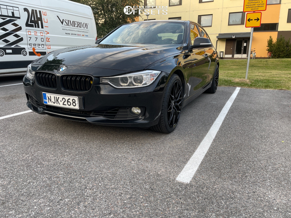 1757371-1-2014-320i-xdrive-bmw