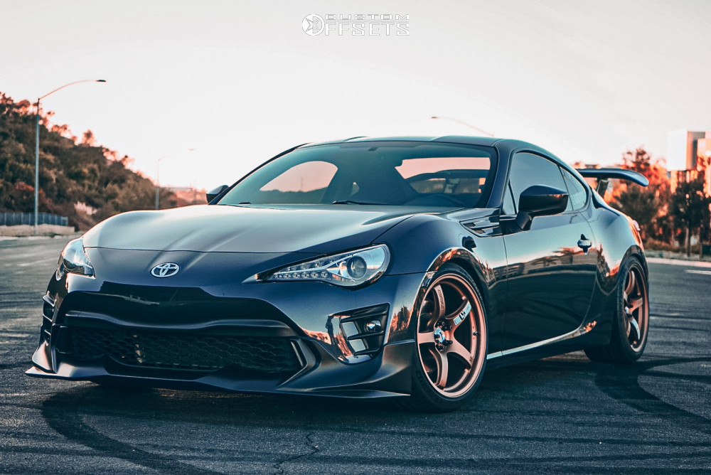 リンとセイ 1765202-1-2017-86-toyota-base-