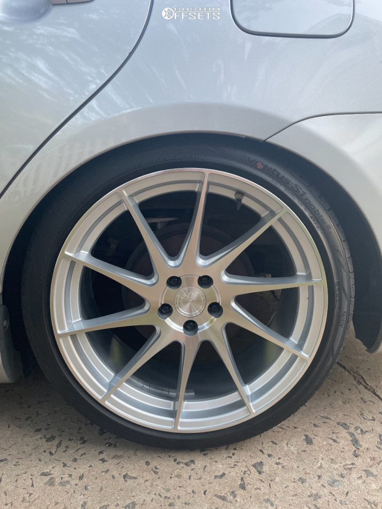 1765611-10-2010-corolla-toyota