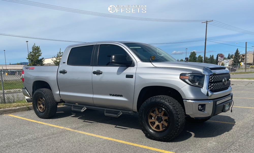 2020 Toyota Tundra with 18x8.5 0 XD Addict and 35/12.5R18