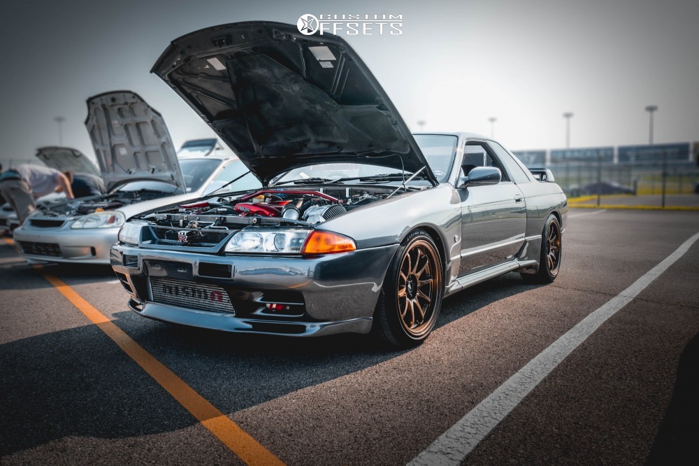 1814346-1-1994-skyline-nissan-