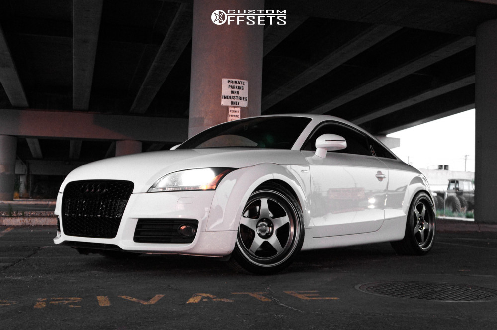 1822393-1-2009-tt-audi-base-bc