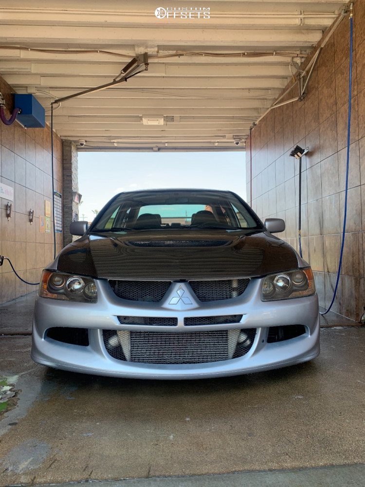2004 Mitsubishi Lancer with 18x9.5 22 Kansei Corsa and 255/35R18