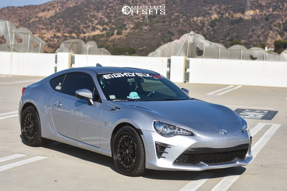 1871324-1-2020-86-toyota-base-