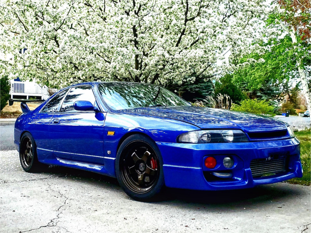 1878216-1-1993-skyline-r33-