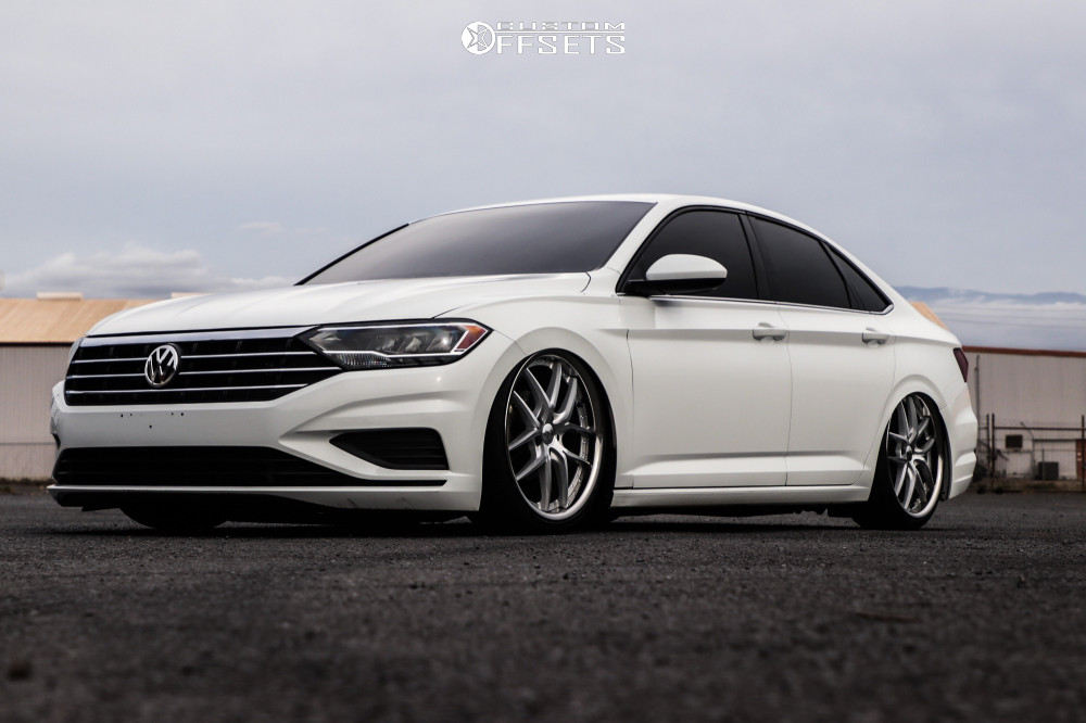 アロー ダイナミック / ホワイト 1880242-1-2019-jetta-