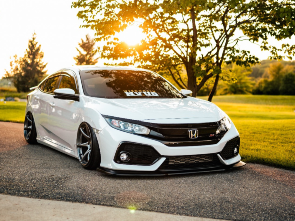 2019 Honda Civic with 18x10.5 12 Kansei Tandem and 225/35R18 Radar