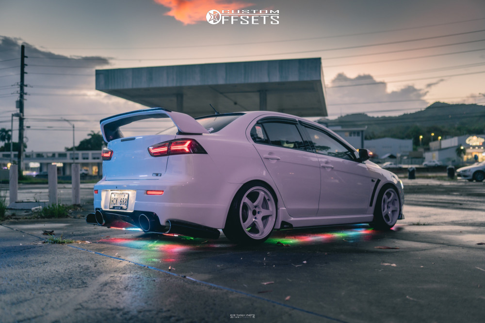 1914459-1-2008-lancer-