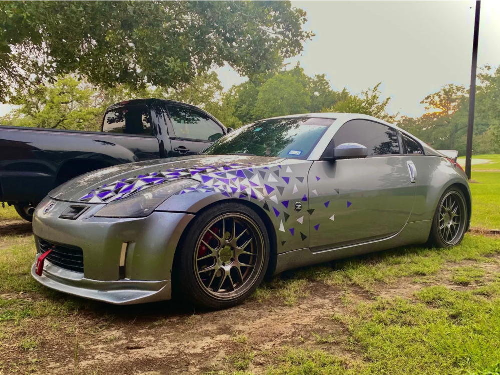 1979936-1-2003-350z-nissan-