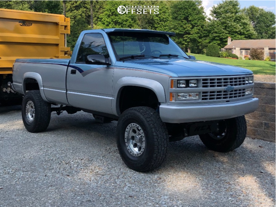 1989 Chevrolet K1500 with 16x8.5 0 Mickey Thompson Classic Lock