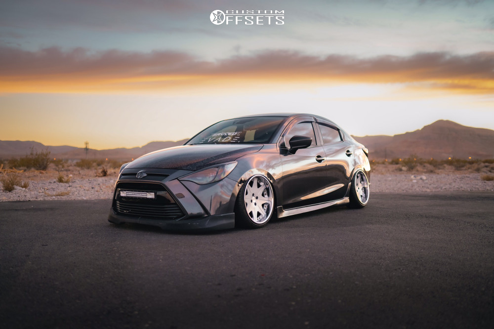 1989562-1-2016-ia-scion-base-