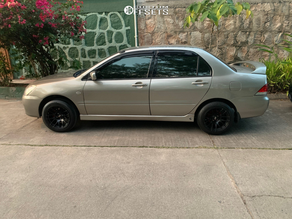 2007899-1-2004-lancer-