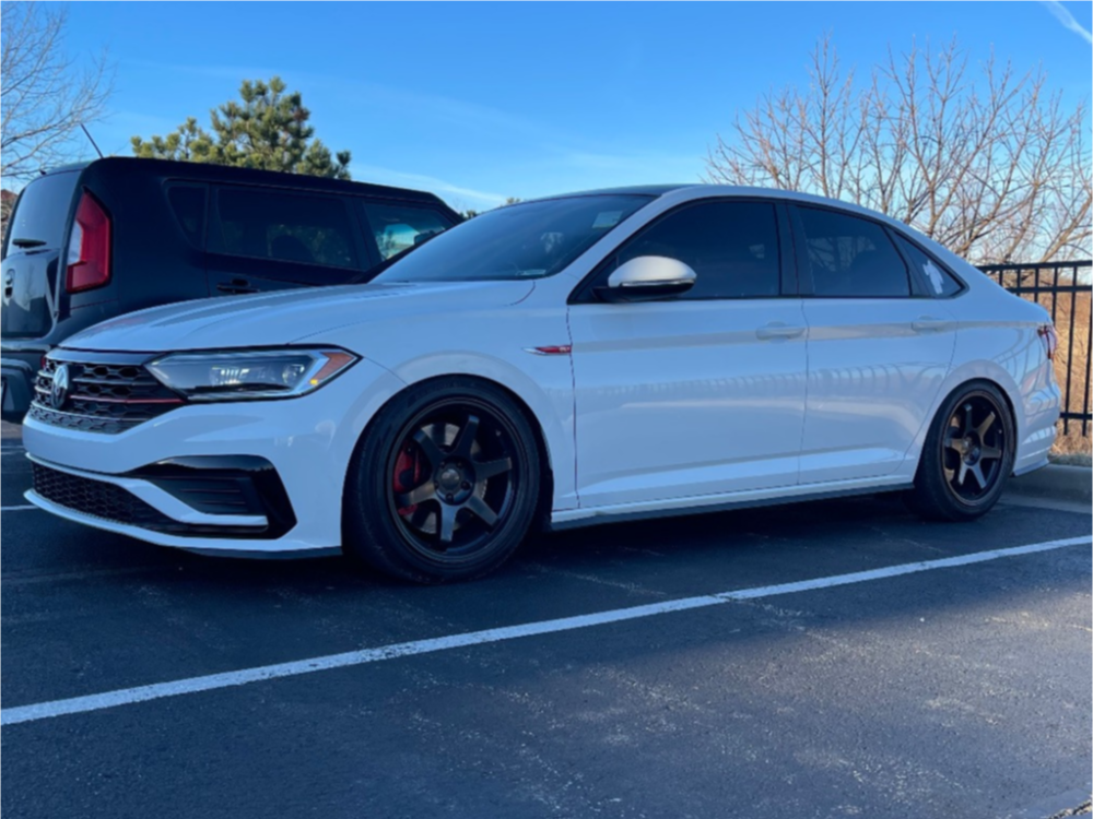 2032700-1-2019-jetta-