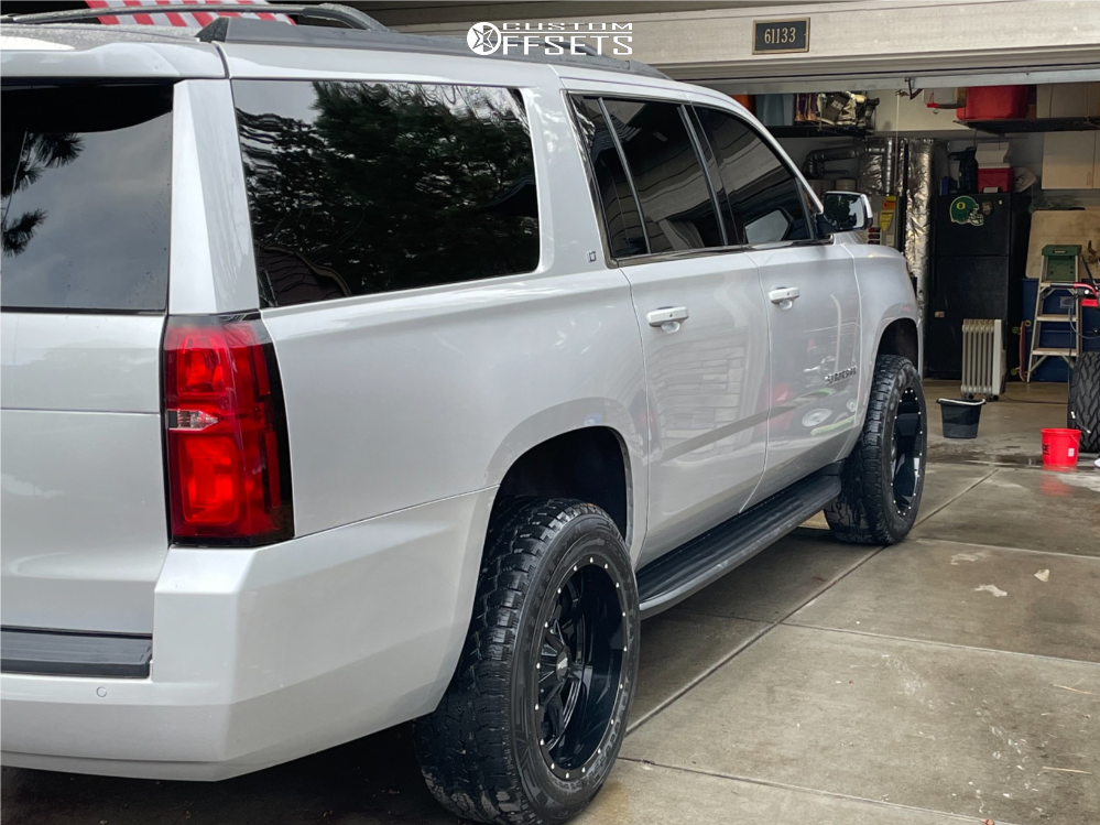 2036396-2-2019-suburban-