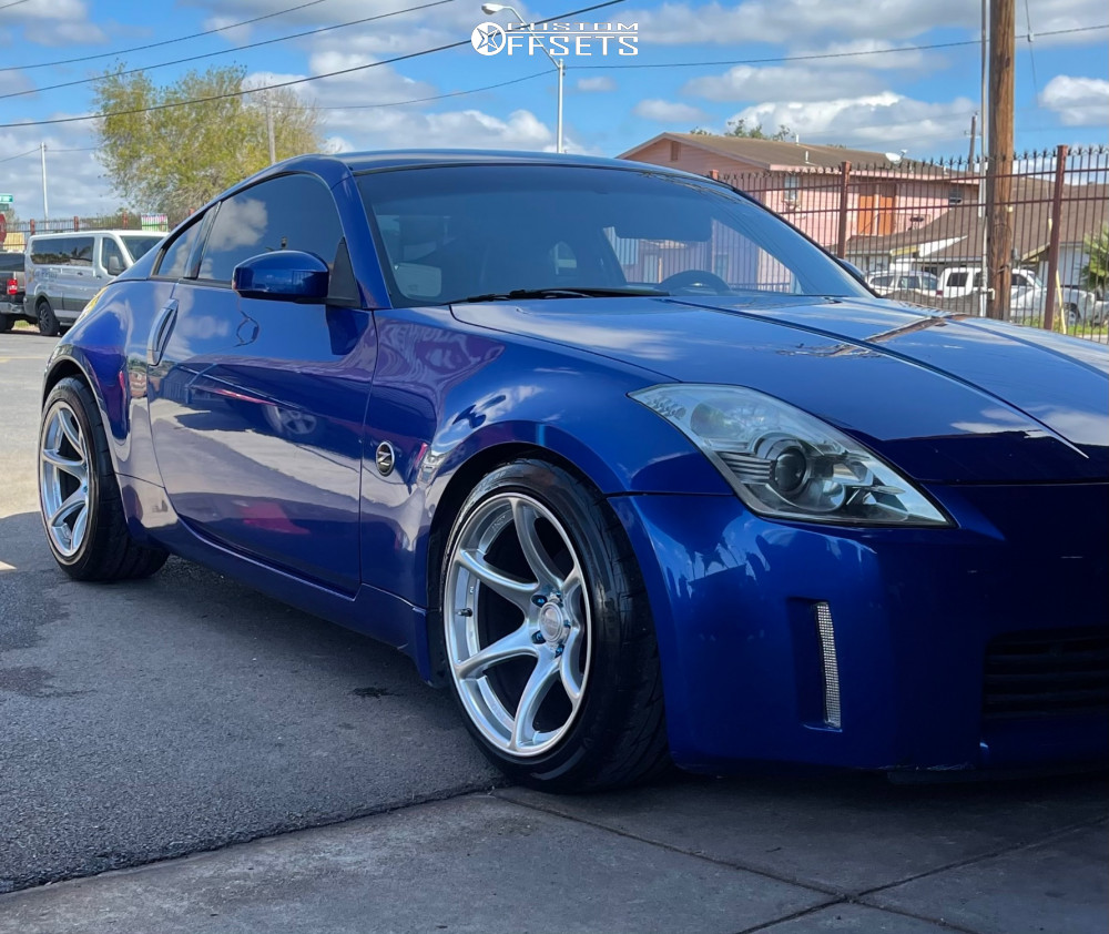 2039764-1-2004-350z-nissan-