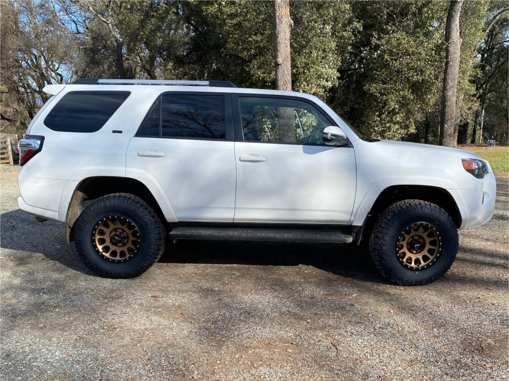 2021 Toyota 4Runner with 17x8.5 0 Method MR305 and 285/70R17 Nitto