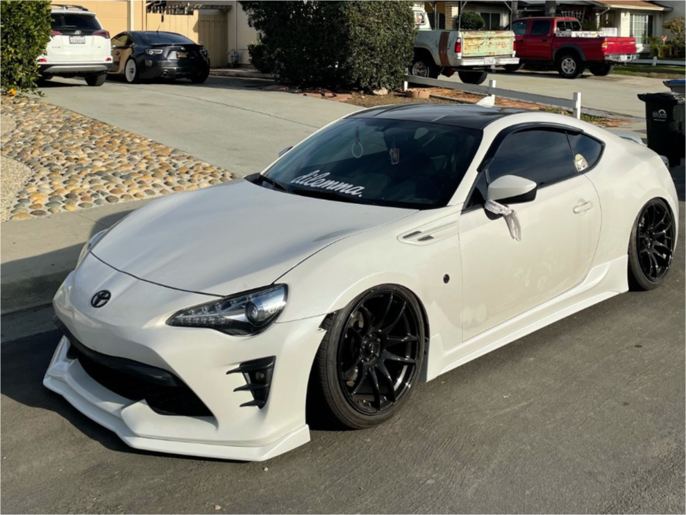 2053963-1-2017-86-toyota-base-