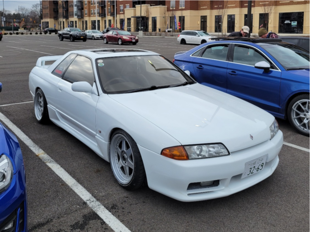 2125251-14-1992-skyline-nissan