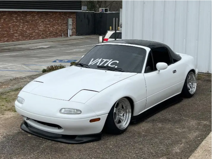 1990 Mazda Miata with 15x8 20 Aodhan Ah03 and 175/50R15 Accelera