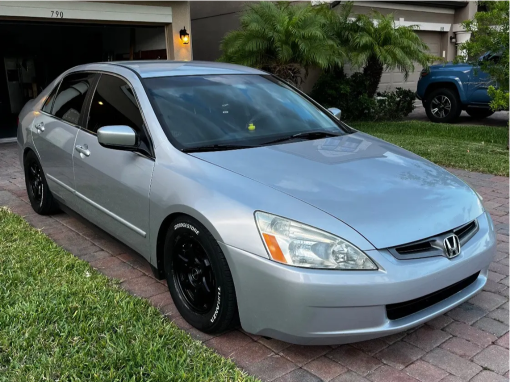 2005 Honda Accord with 15x6.5 38 NS Ns1507 and 205/60R15