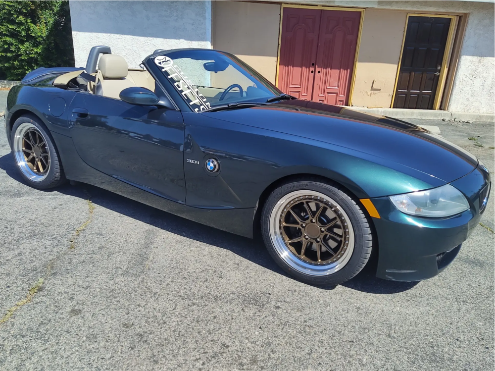 2203167-1-2007-z4-bmw-stock-