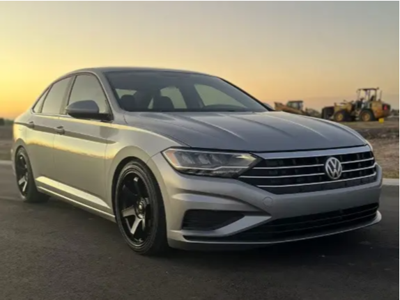 2297099-1-2019-jetta-