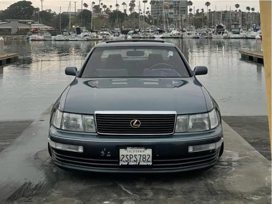 1990 Lexus LS400 with 19x9.5 25 Leon Hardiritt Waffe and 215/35R19