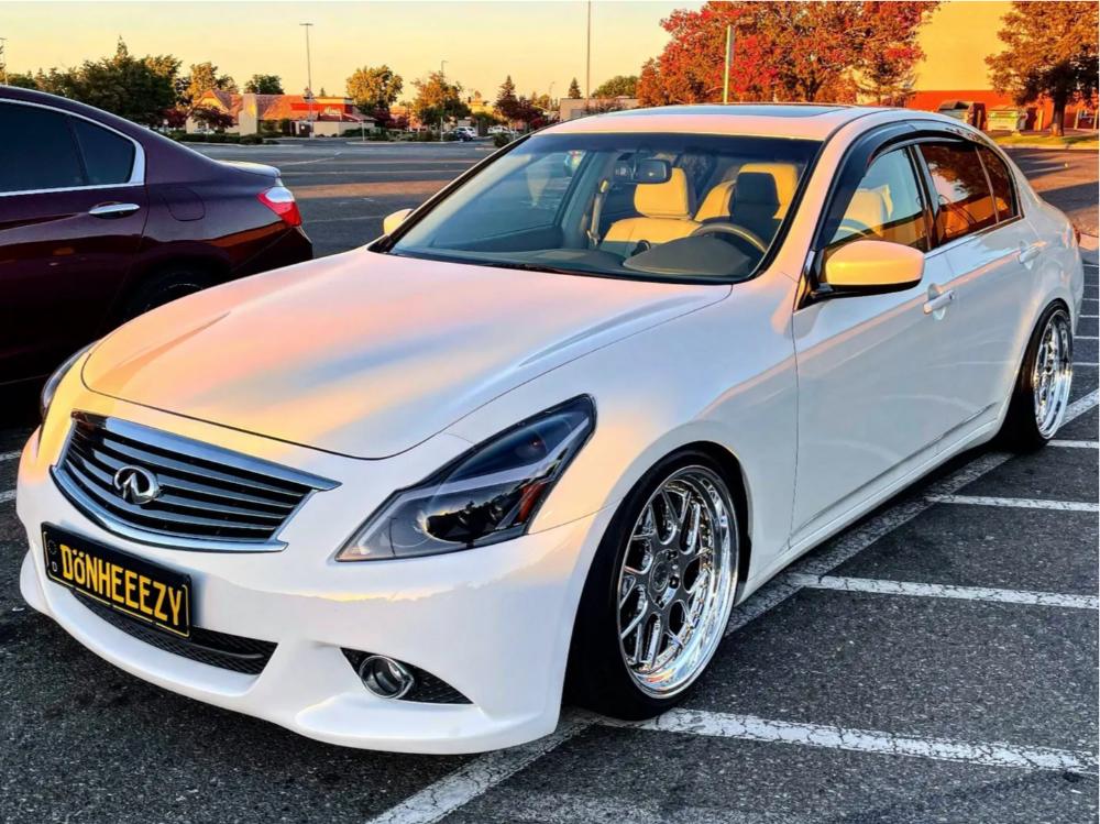 2322097-1-2013-g37-infiniti-