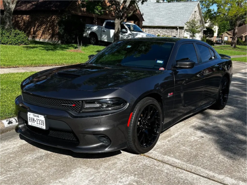 2330038-1-2020-charger-dodge-