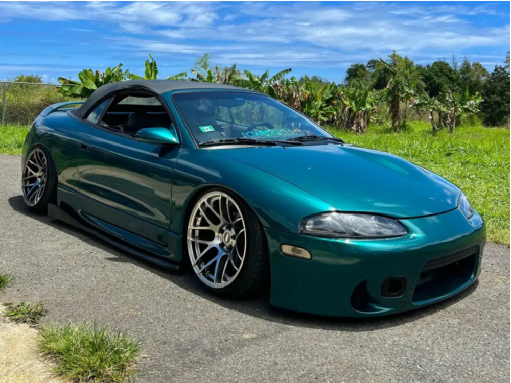 1997 Mitsubishi Eclipse with 18x10.5 22 ESR Rf1 and 225/40R18 Land