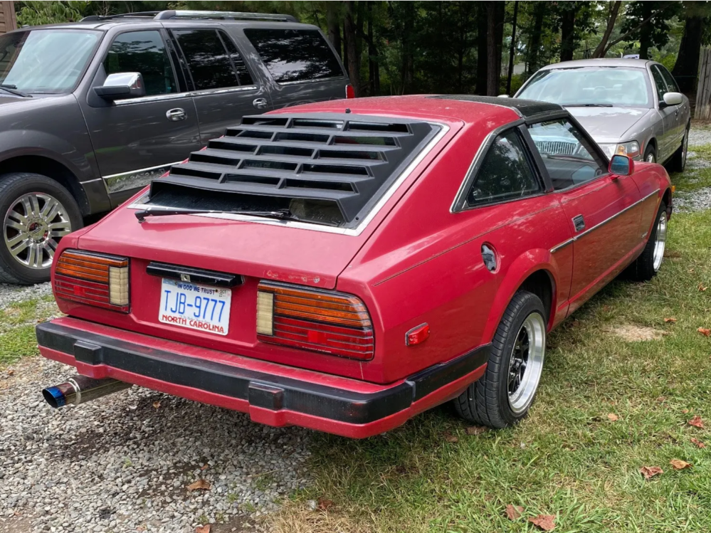 2363738-4-1983-280zx-nissan-2-